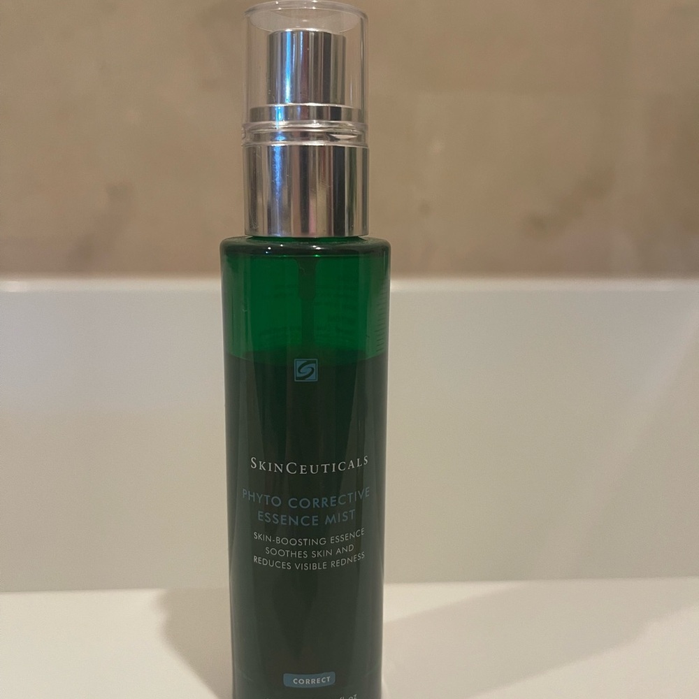 SkinCeuticals Phyto Corrective Essence Mist